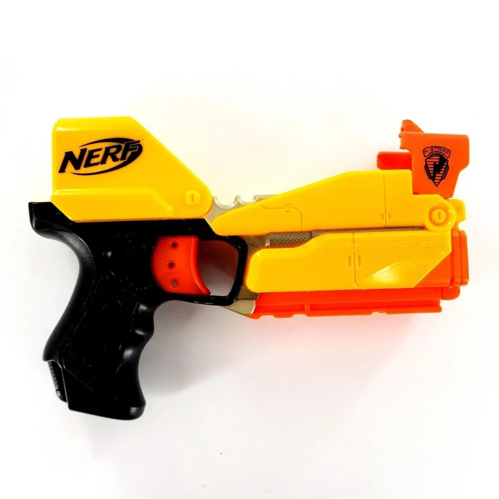 Nerf N-Strike Elite (Nintendo Wii, 2009) w/ Blaster Accessory No Case Tested